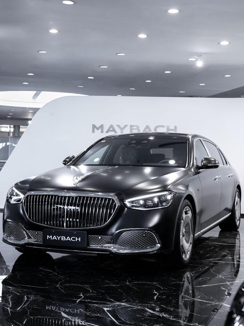 重庆170岚图汽车的售后服务让用户无忧出行，迈巴赫未来的豪华车趋势